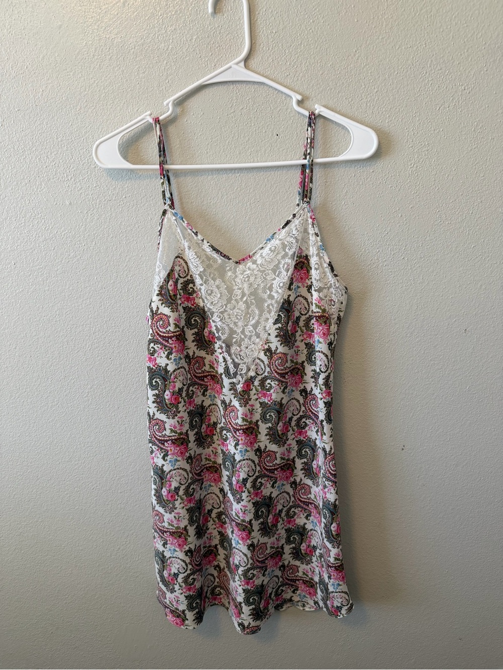 Vintage Victoria’s Secret Gold Label Paisley Floral Slip Dress Chemise Lingerie